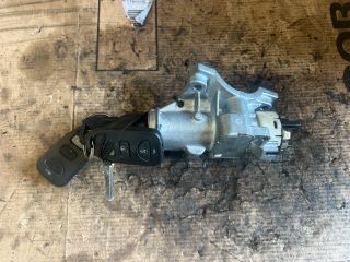 bontott AUDI A4 B5 Gyújtáskapcsoló