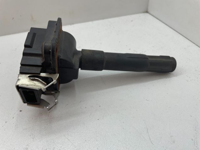 bontott AUDI A4 B5 Gyújtótrafó