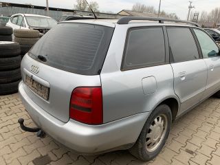 bontott AUDI A4 B5 Jobb hátsó Rugó