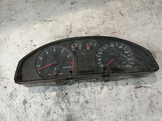 bontott AUDI A4 B5 Kilométeróra