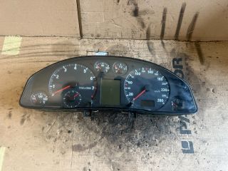 bontott AUDI A4 B5 Kilométeróra