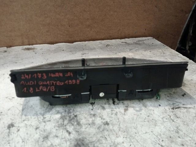 bontott AUDI A4 B5 Kilométeróra