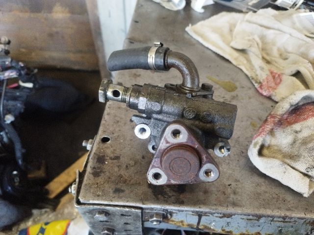 bontott AUDI A4 B5 Kormányszervó Motor (Hidraulikus)