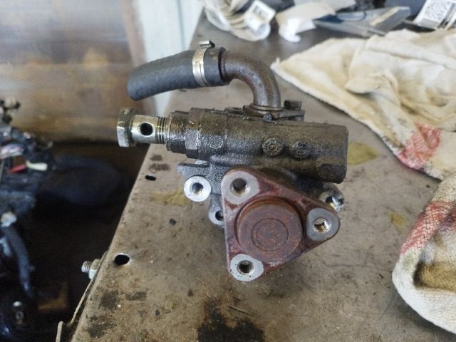 bontott AUDI A4 B5 Kormányszervó Motor (Hidraulikus)