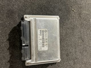 bontott AUDI A4 B5 Motorvezérlő