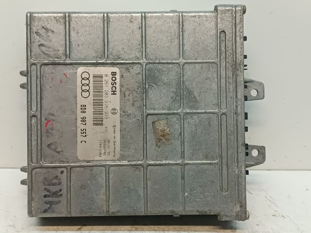 bontott AUDI A4 B5 Motorvezérlő