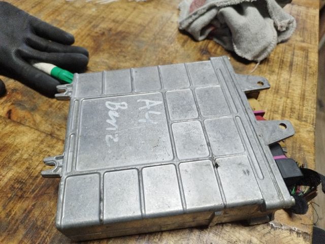 bontott AUDI A4 B5 Motorvezérlő