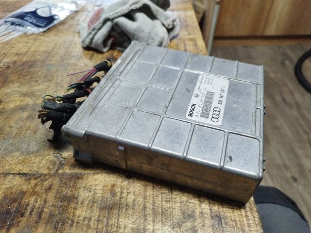 bontott AUDI A4 B5 Motorvezérlő