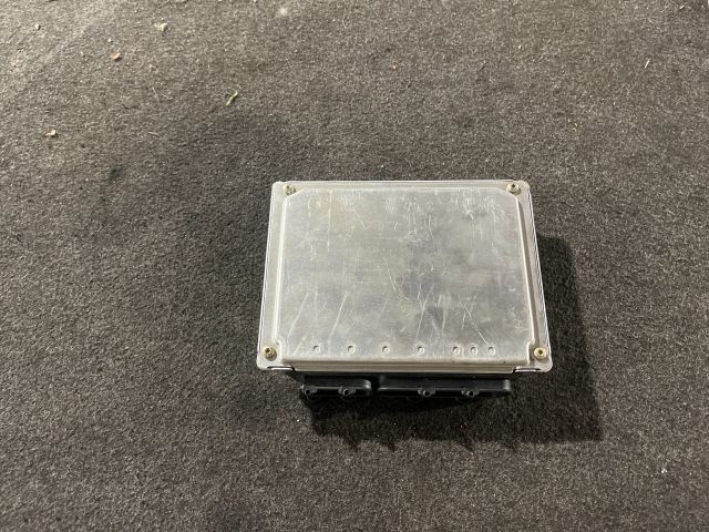 bontott AUDI A4 B5 Motorvezérlő