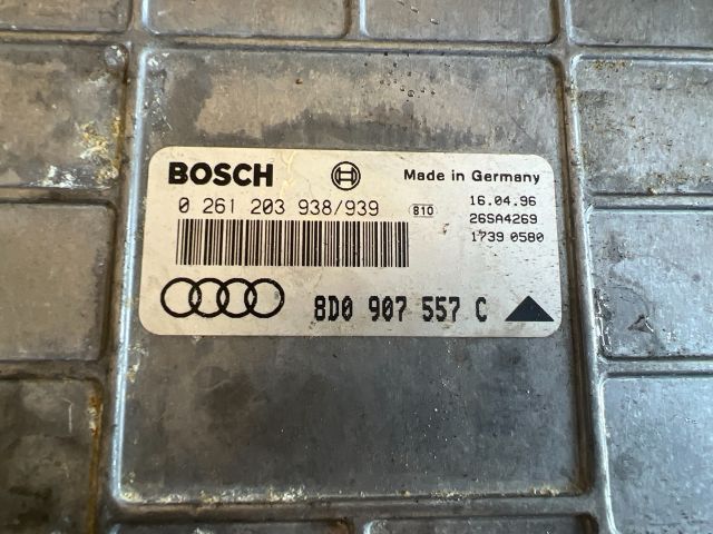 bontott AUDI A4 B5 Motorvezérlő