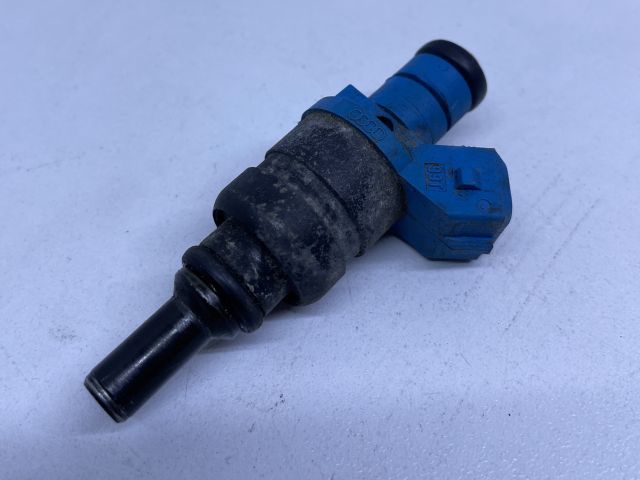 bontott AUDI A4 B5 Porlasztó (1 db)