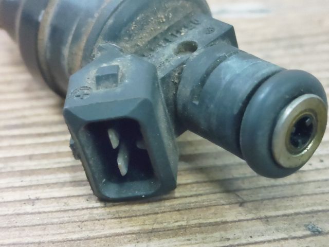 bontott AUDI A4 B5 Porlasztó (1 db)