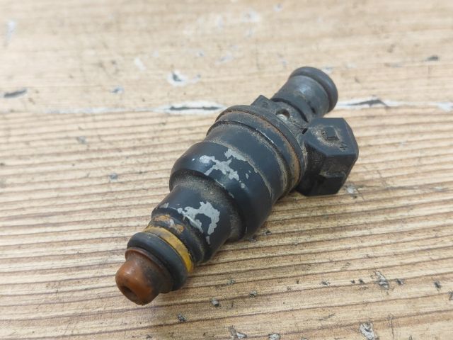 bontott AUDI A4 B5 Porlasztó (1 db)