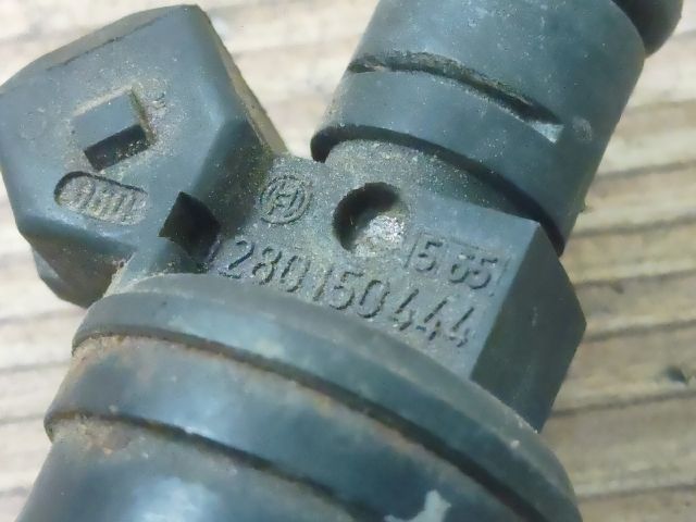 bontott AUDI A4 B5 Porlasztó (1 db)