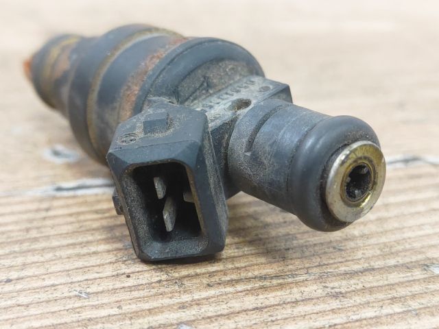 bontott AUDI A4 B5 Porlasztó (1 db)