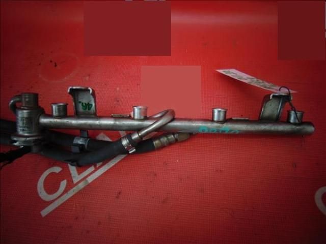 bontott AUDI A4 B5 Porlasztó Sor / Híd