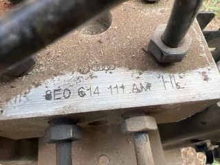 bontott AUDI A4 B5 ABS Kocka