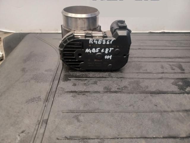 bontott AUDI A4 B5 Fojtószelep (Elektromos)