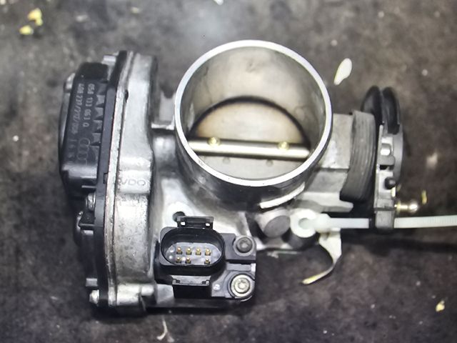 bontott AUDI A4 B5 Fojtószelep (Elektromos)