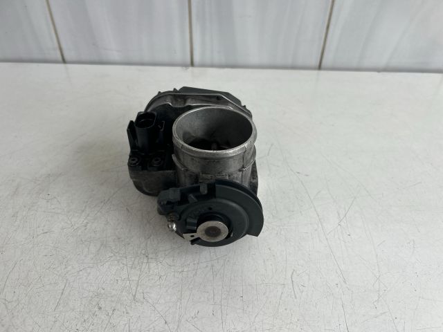 bontott AUDI A4 B5 Fojtószelep (Mechanikus)