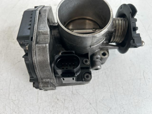 bontott AUDI A4 B5 Fojtószelep (Mechanikus)