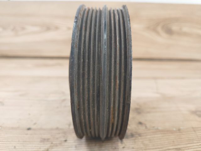 bontott AUDI A4 B5 Főtengely Szíjtárcsa