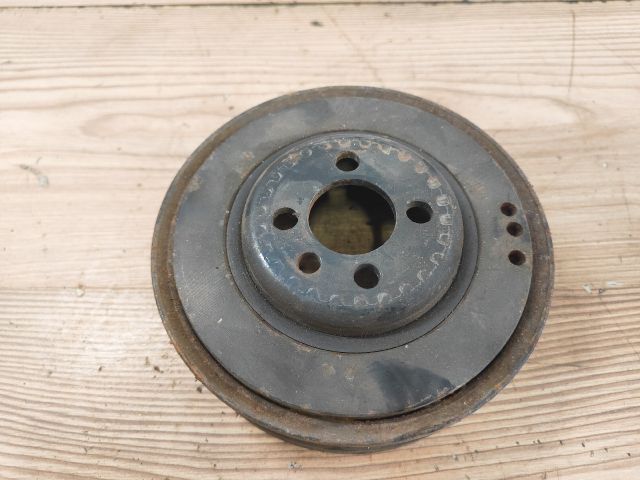 bontott AUDI A4 B5 Főtengely Szíjtárcsa