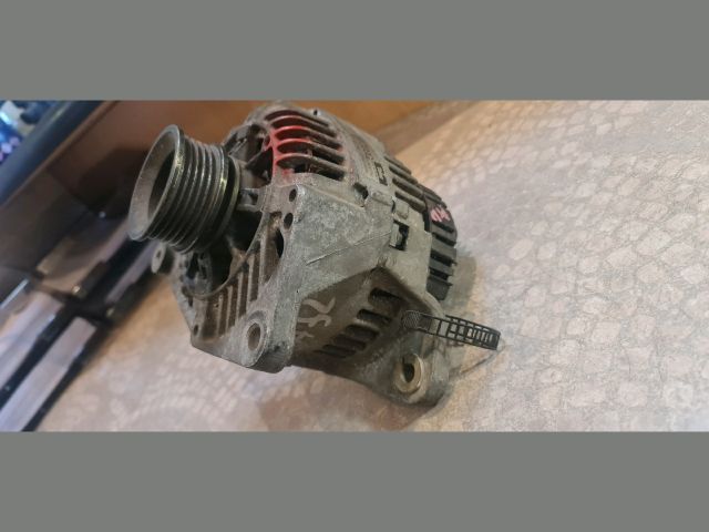 bontott AUDI A4 B5 Generátor