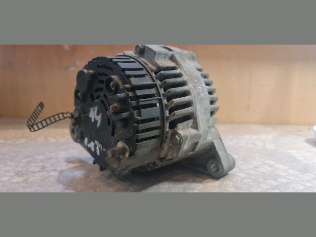 bontott AUDI A4 B5 Generátor