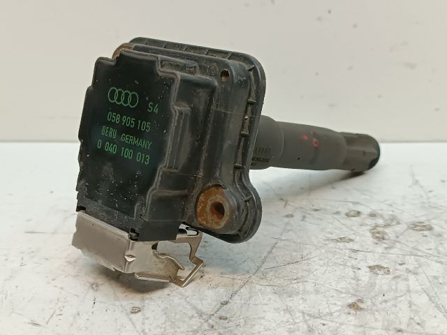 bontott AUDI A4 B5 Gyújtótrafó