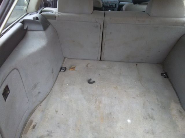 bontott AUDI A4 B5 Jobb hátsó Rugó