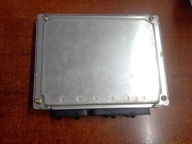 bontott AUDI A4 B5 Motorvezérlő