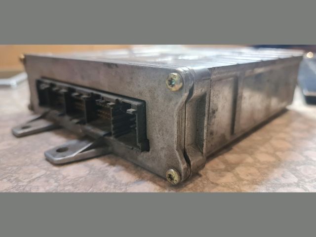 bontott AUDI A4 B5 Motorvezérlő