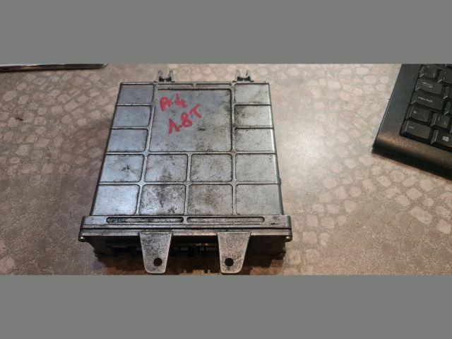 bontott AUDI A4 B5 Motorvezérlő