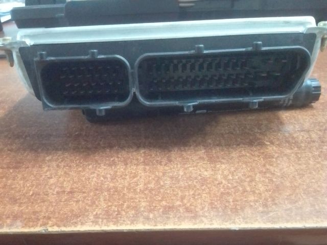 bontott AUDI A4 B5 Motorvezérlő