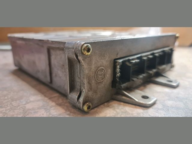 bontott AUDI A4 B5 Motorvezérlő