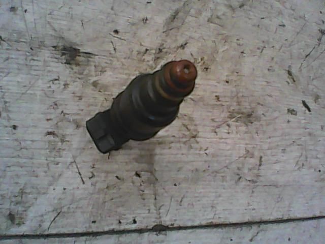 bontott AUDI A4 B5 Porlasztó (1 db)