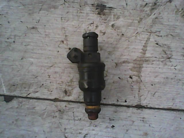 bontott AUDI A4 B5 Porlasztó (1 db)