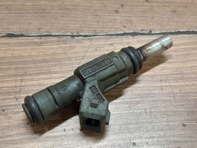 bontott AUDI A4 B5 Porlasztó (1 db)