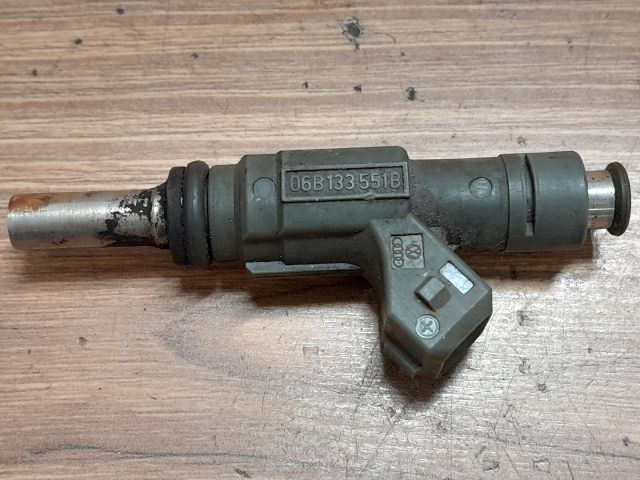 bontott AUDI A4 B5 Porlasztó (1 db)