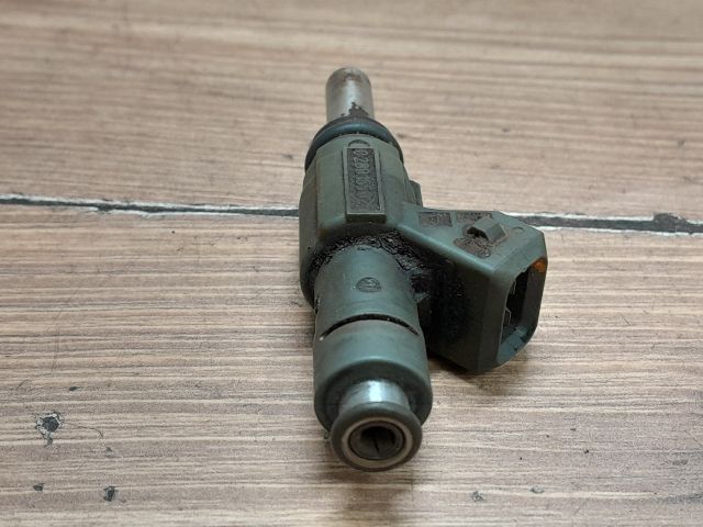 bontott AUDI A4 B5 Porlasztó (1 db)