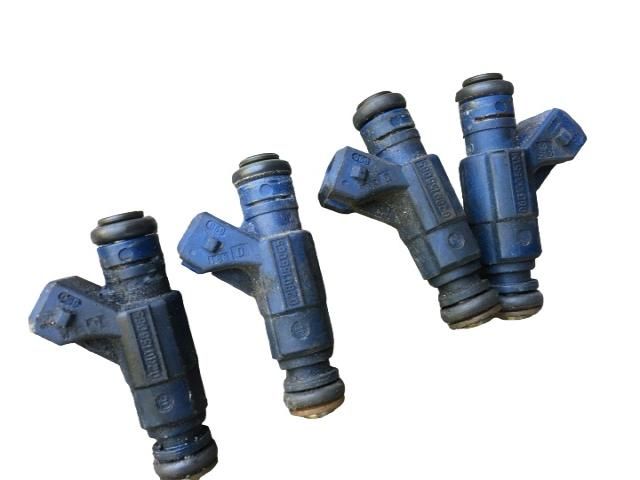 bontott AUDI A4 B5 Porlasztó (1 db)