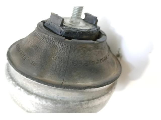 bontott AUDI A4 B5 Motor Tartó Bak (Pozíciófüggetlen)