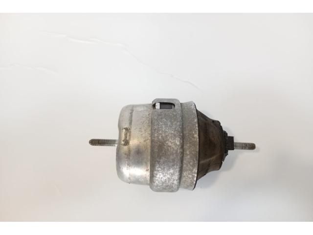 bontott AUDI A4 B5 Motor Tartó Bak (Pozíciófüggetlen)