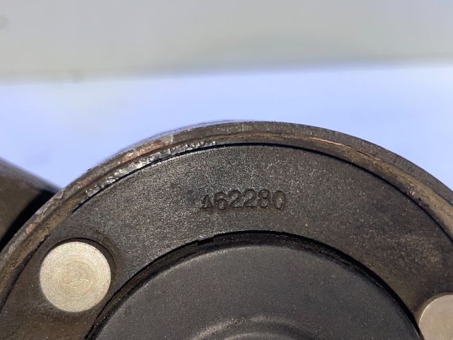 bontott AUDI A4 B5 Szíjfeszítő Görgő