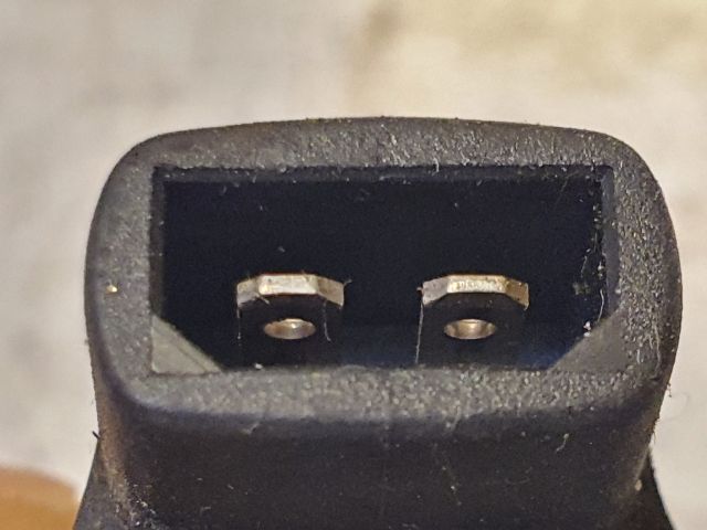 bontott AUDI A4 B5 Turbó Vákum Szelep