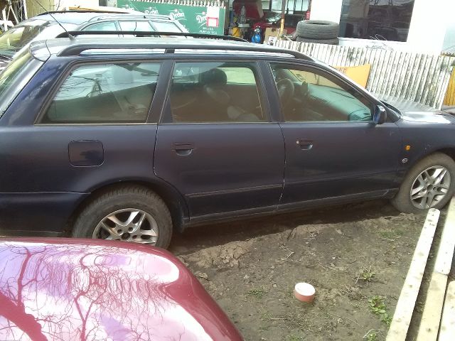 bontott AUDI A4 B5 Vízcső