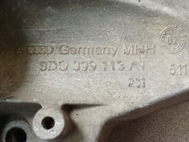 bontott AUDI A4 B5 Váltó Tartó Bak (Pozíciófüggetlen)