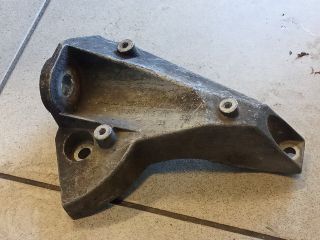 bontott AUDI A4 B5 Váltó Tartó Bak (Pozíciófüggetlen)