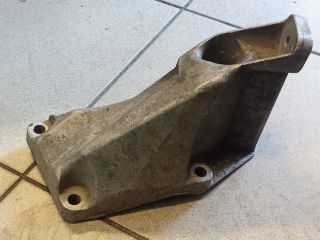 bontott AUDI A4 B5 Váltó Tartó Bak (Pozíciófüggetlen)